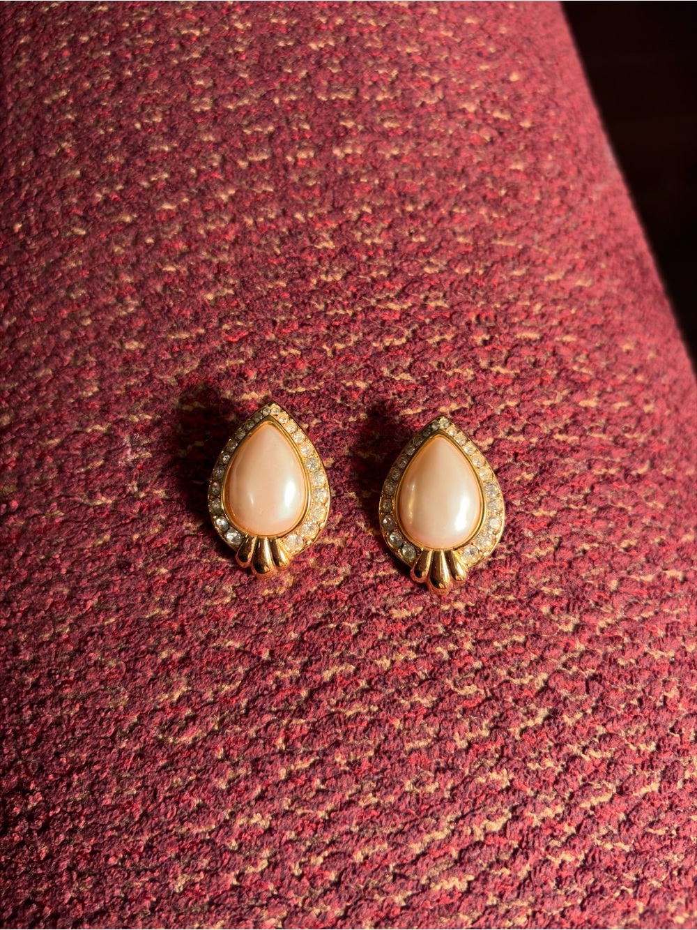 Oscar de la Renta Earrings
